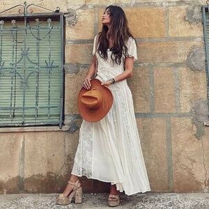 Zara $300 Limited Edition White Lace Maxi Dress Size XS New Rare